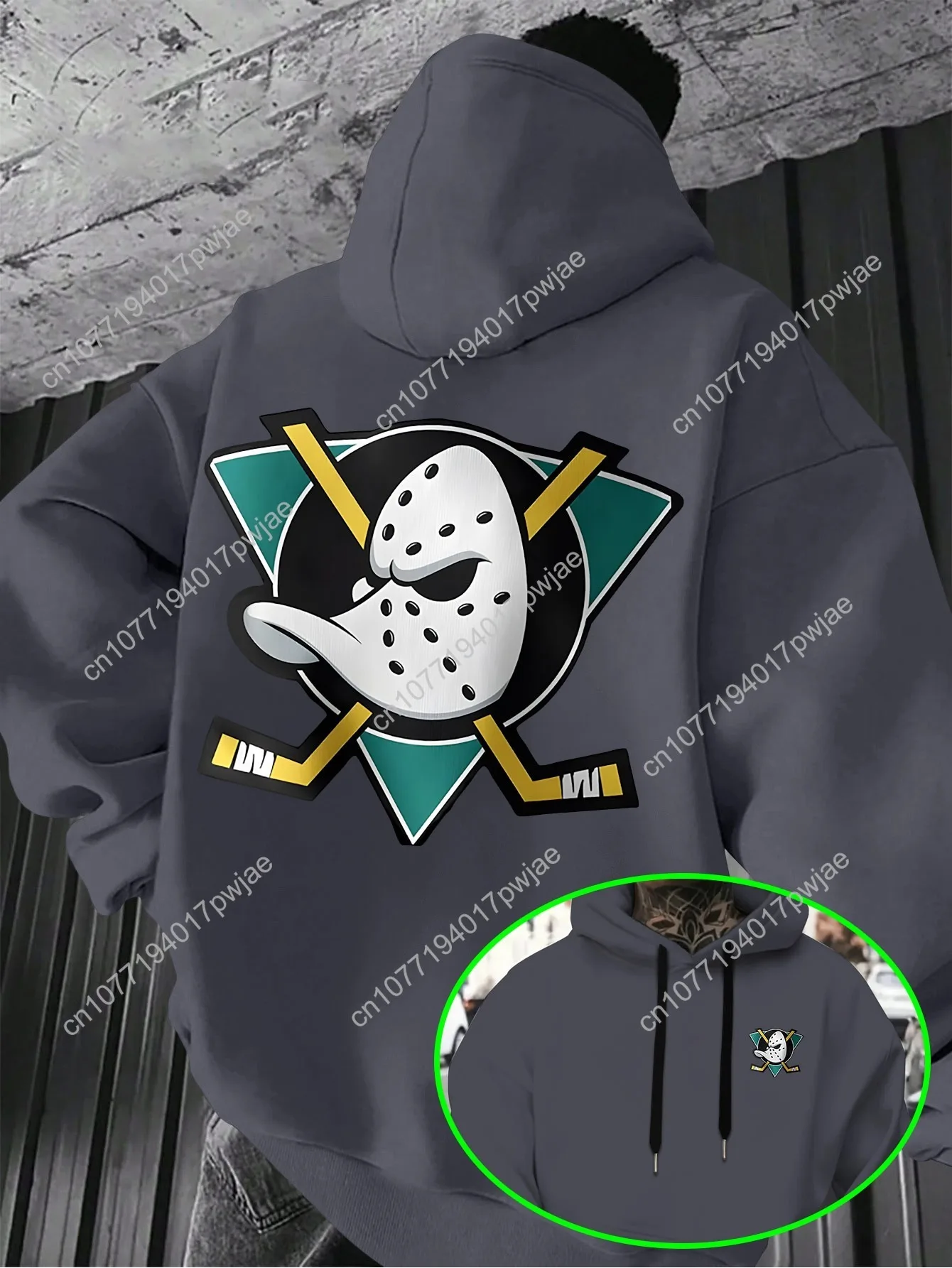 Moletom masculino moderno estilo rua com capuz com máscara de hóquei e estampa de bastão |   Casual, ajuste solto, tecido leve elástico, ideal f