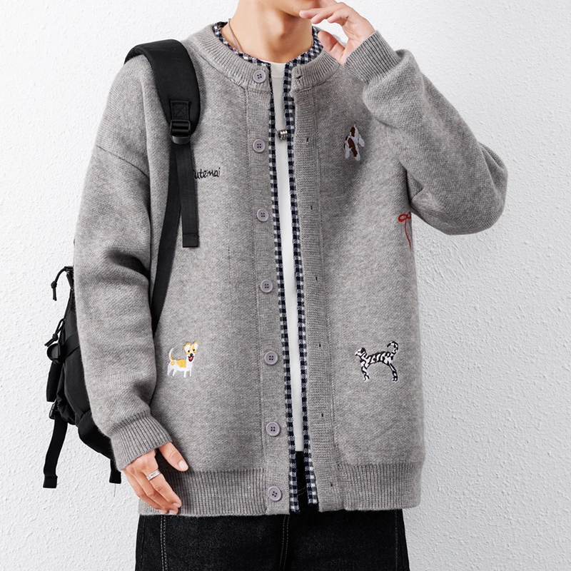 Hochwertige Herbst-Winter-Strickjacke, neue Mode, Herren-Rundhals-Luxusmarke, Cartoon-Stickerei, koreanischer lässiger Pullover-Mantel – Detail 7