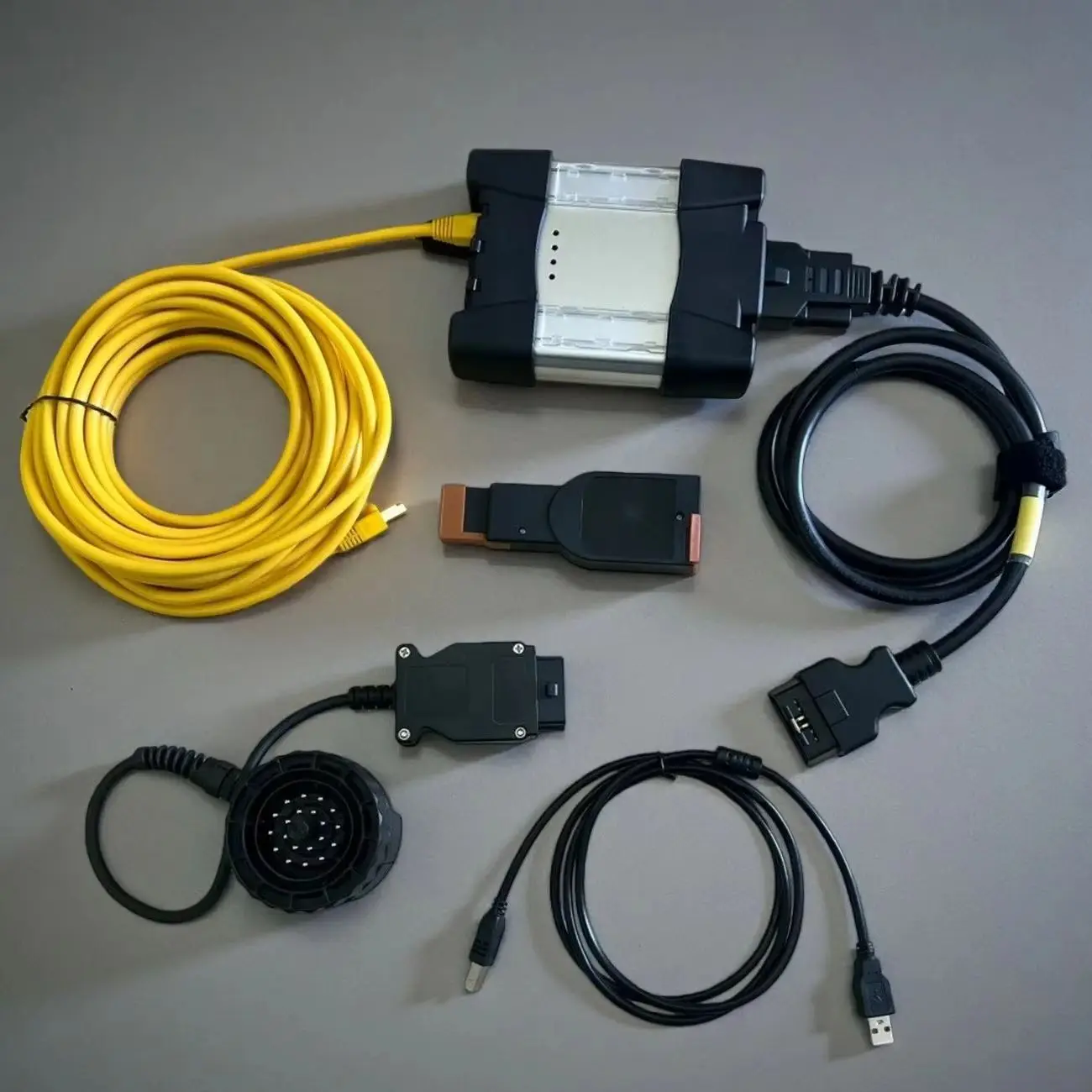 

Программное обеспечение ICOM NEXT для инженеров BMW (серии E) I.npa/E.TK I*S*T*A D 4.58 P 3.72, диагностический инструмент для автомобилей BMW на 1 ТБ HDD