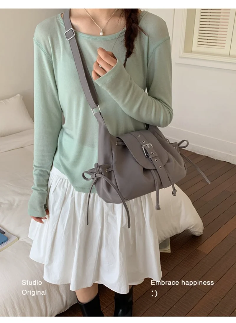 

Women's Soft PU Hobo Shoulder Bag with Buckle & Drawstring for Daily Casual Office Streetwear Weekend Travel Errands & Daily Use