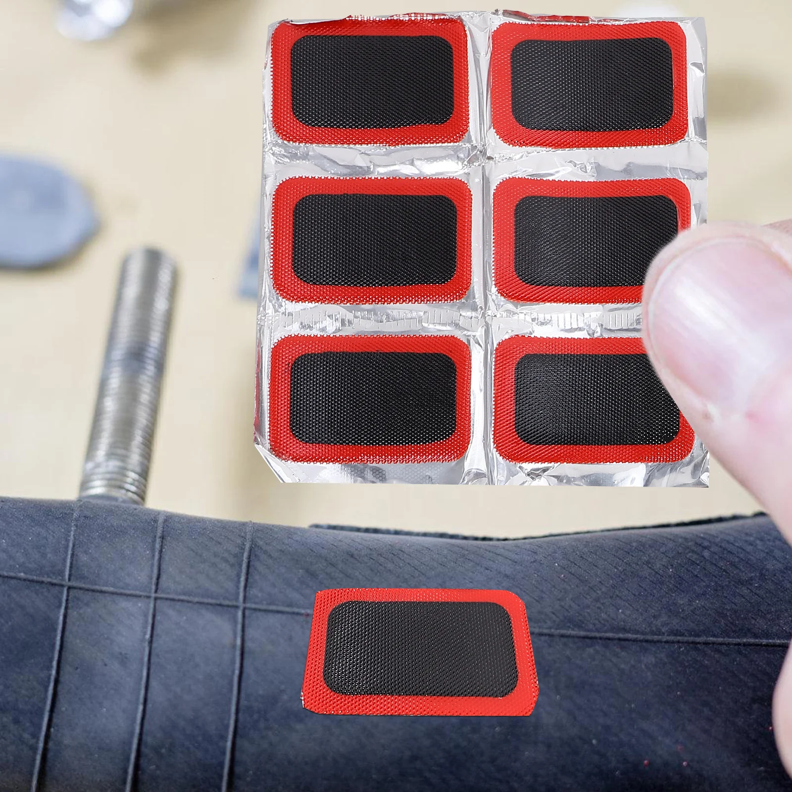 

1Set Bike Patch Kit Cost Effective Safe Reliable Rubber Plastic Metal Patches Compact Design for Road Mountain Bikes