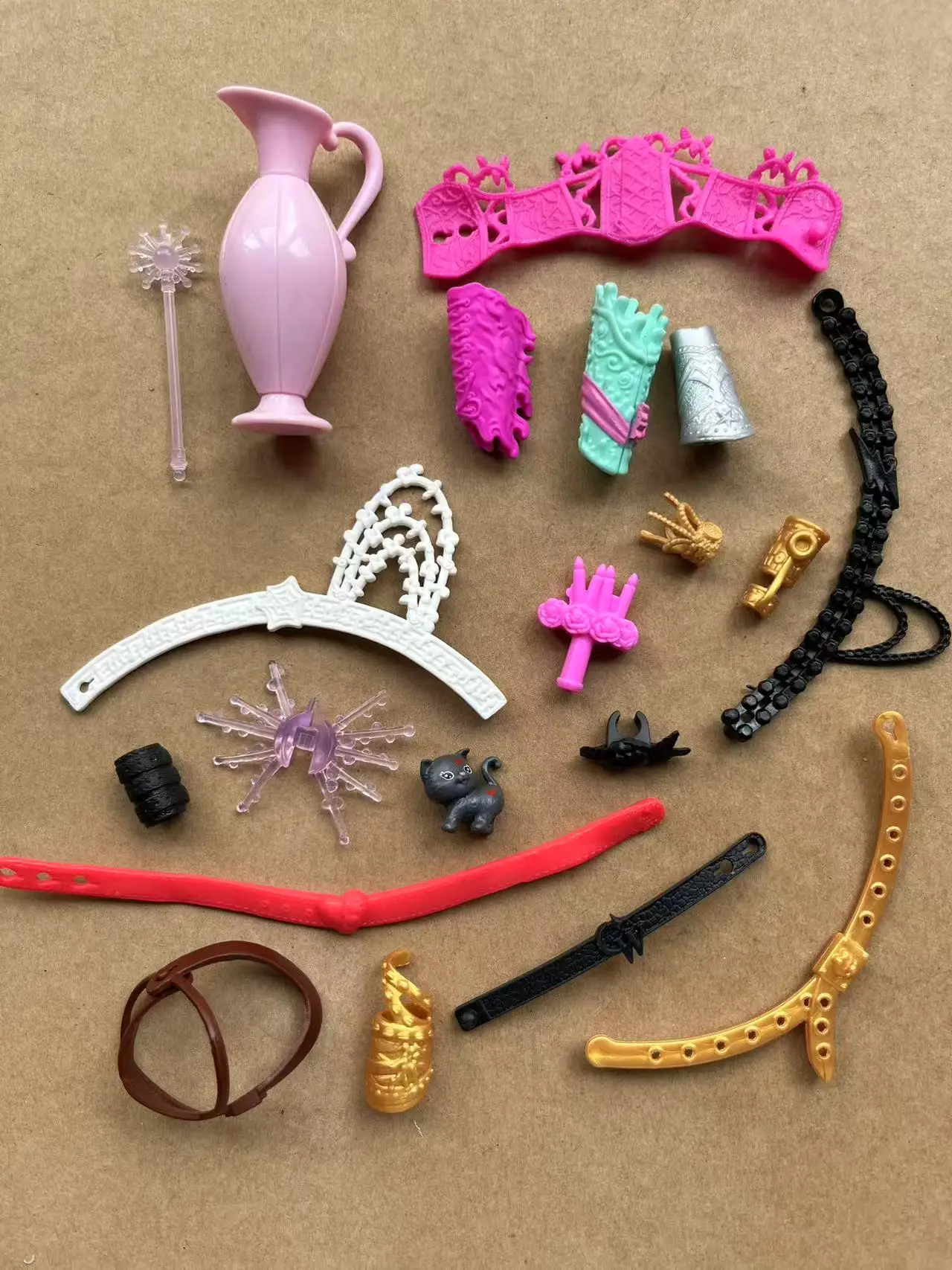 Brincos de Boneca Monstro, Óculos para Pets, Roupas, Acessórios DIY para Vestir Bonecas, Pulseiras, Cintos, Velas, Flores, Peças para Bonecas