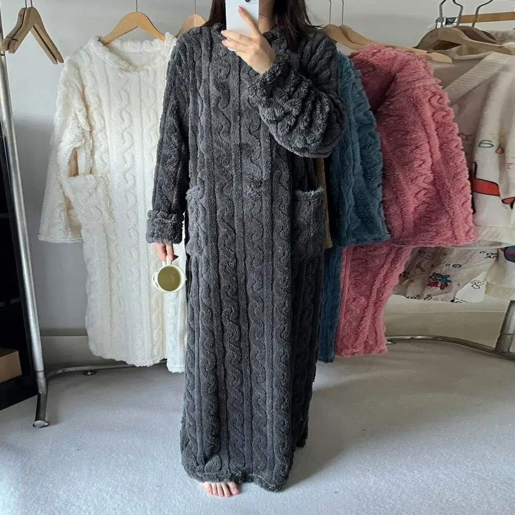 

Warm Plush Nightdress Fleece Nightgown Cozy Fuzzy Fleece Women's Flannel Nightgown with Pockets Warm Winter for Ultimate