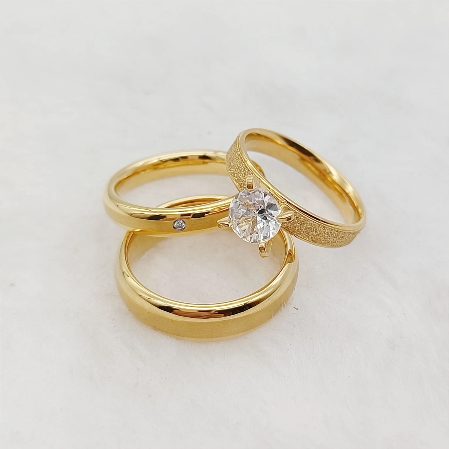 Wholesale Western 18K Gold Plated Couples Wedding Engagement Rings Bridal Set For Men and Women Jewelry anillos de compromiso