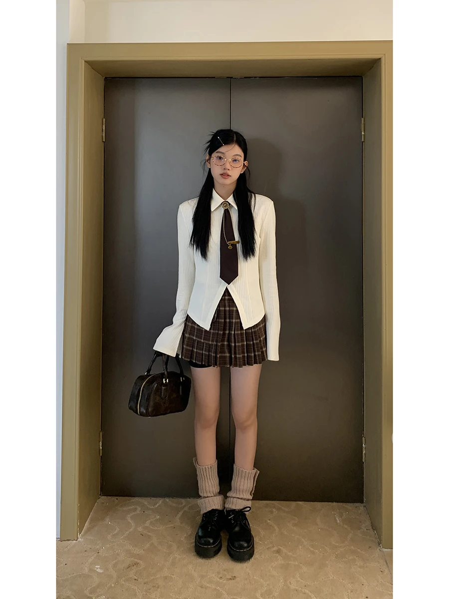 

Женская трикотажная одежда Red Celebri Long Sve irt, новый дизайн 2025, топ для колледжа из полиэфирного волокна, прямой крой