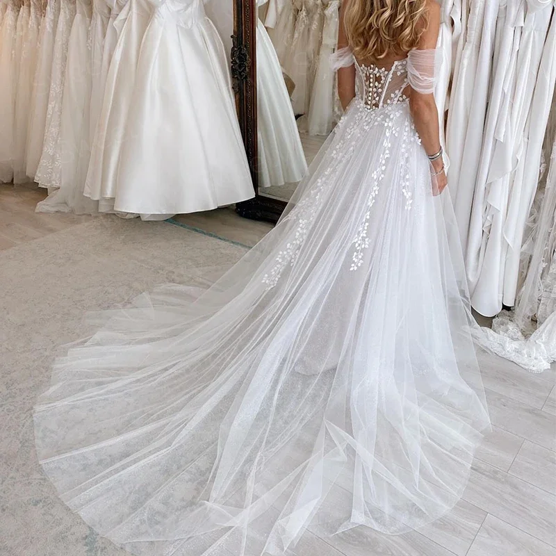 A-Line Floor Length Wedding Dress Organza With Embroidery Lace Ball Gown Beach Strapless Sleeveless Bride Button Robe De Mariee