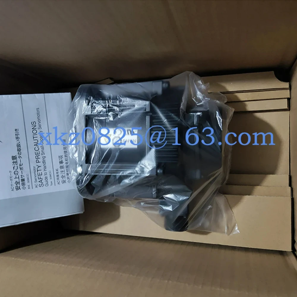

Совершенно новый оригинальный серводвигатель SGMG-18B2ABC