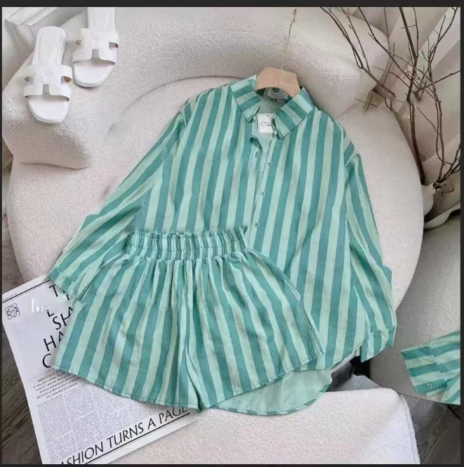 Women\'s Striped Suit Fashionable New Lapel Shirt Striped Shorts Suit Large Size Shirt Elegant Women\'s Pants Two-piece Set