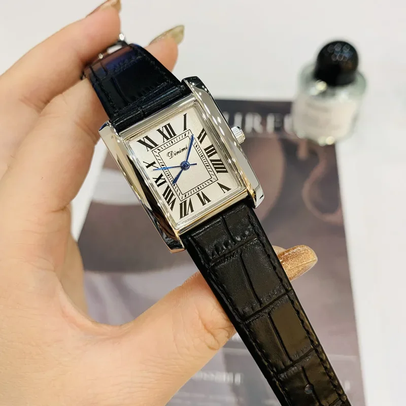 Dinimi Women Quartz Watch Rectangle Square Dial Reloj Ladies Luxury Roman Numerals Numbers Wristwatch Classic Black White Clock