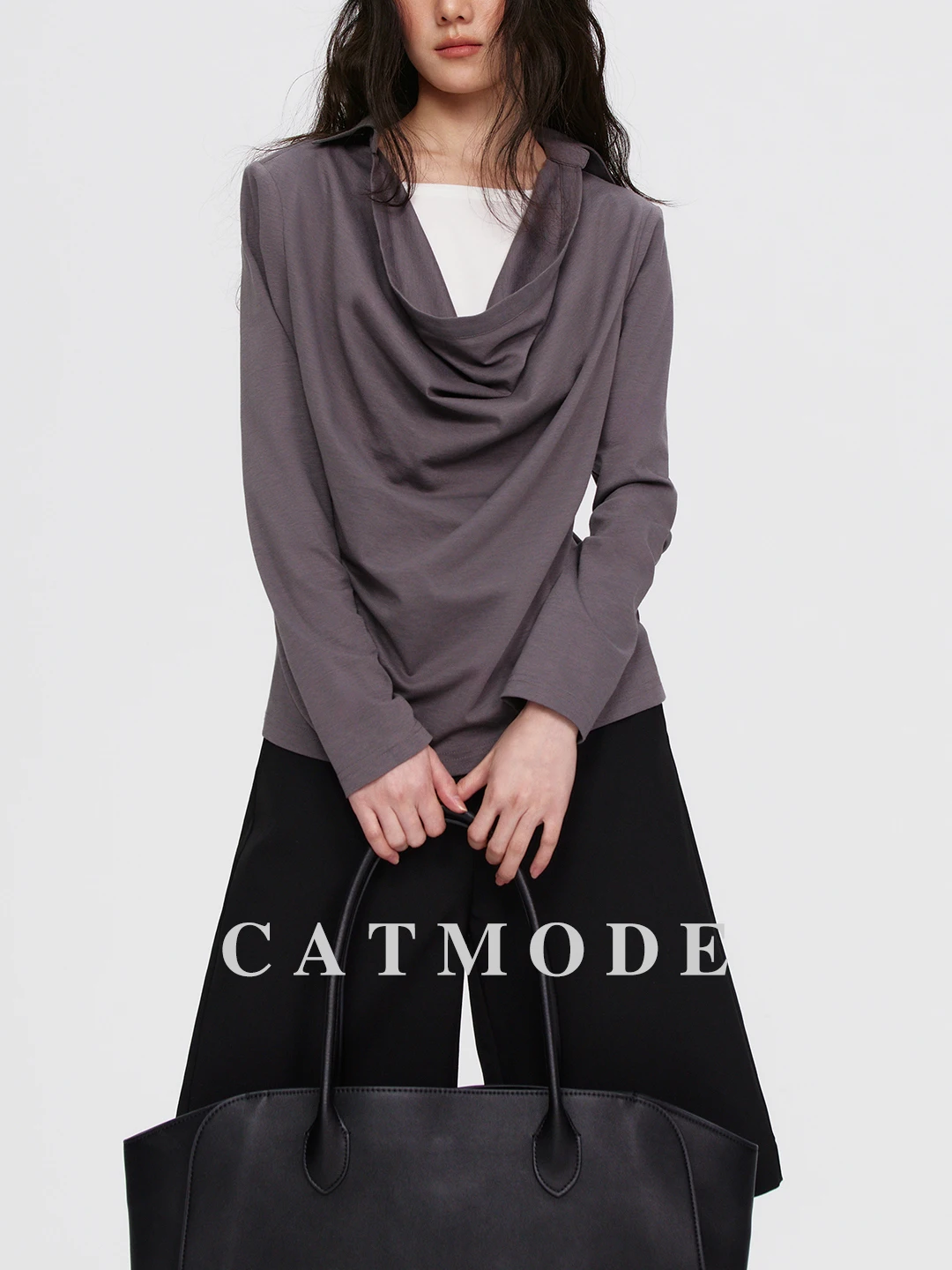 

LION2026SS Women's Loose Design Sense Silk Blouse V-ne Fake Two-Piece Top Faionable Commute Straight Tube Long Sve