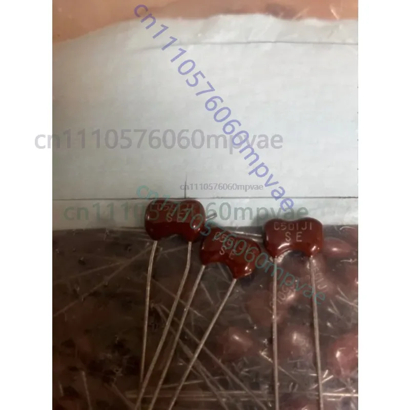 

20 шт. оригинальных японских конденсаторов SOSHIN P5 с серебряной слюдой, 500В, 560 пФ, 561, импортные.