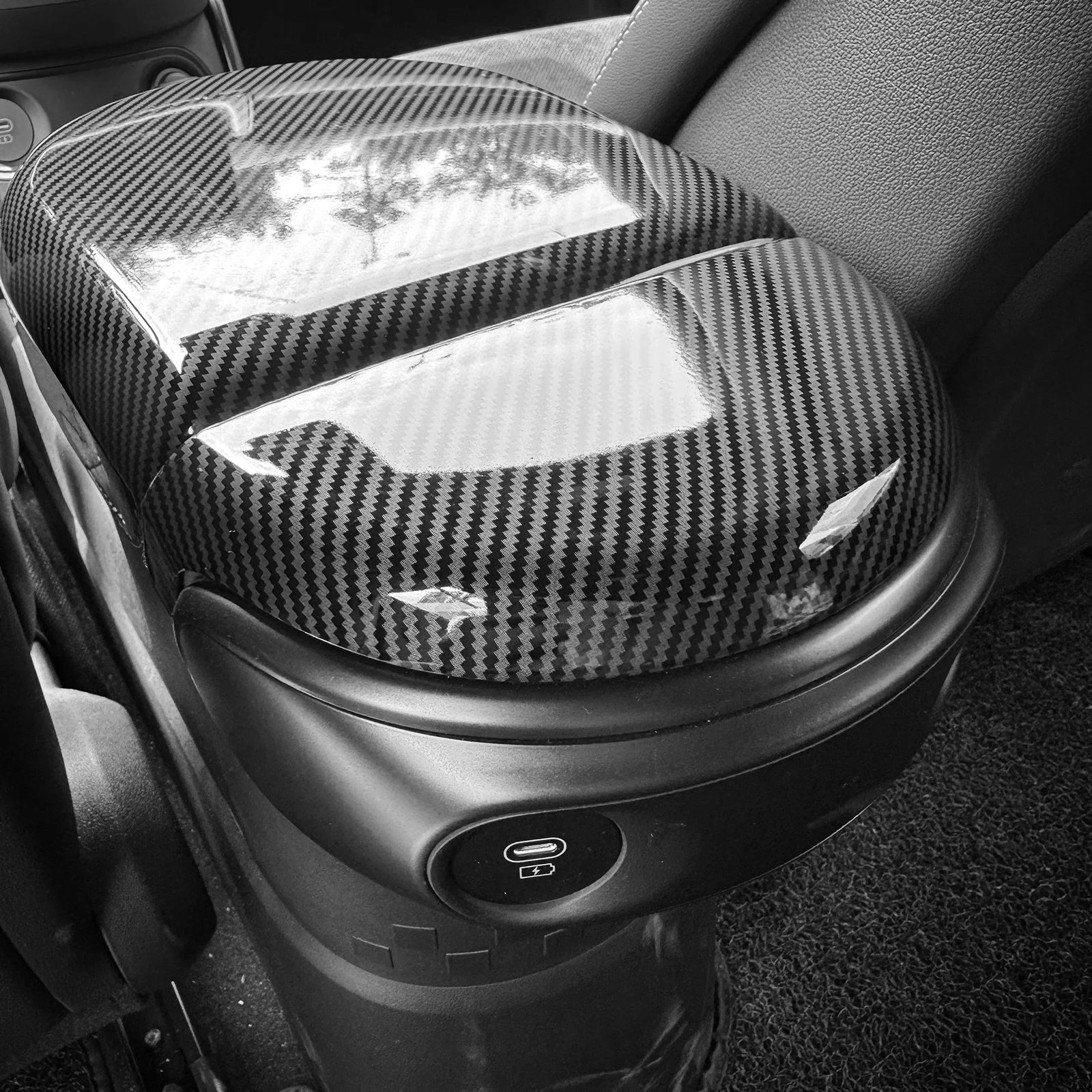 Carbon Fiber Style Central Armrest Pad ABS Decoration Cap Cover For Hyundai IONIQ 5 N 2024 LHD RHD