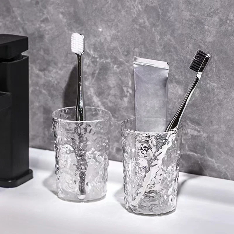 Transparent Bathroom Tumbler With Handle And Toothbrush Holder_voghion.com