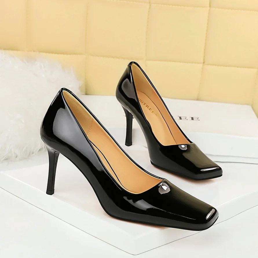 

New Fashionable Simple Bright Lacquer Leather Thin High Heels Shallow Mouth Square Head Single Shoes Women's Wedding Pumps