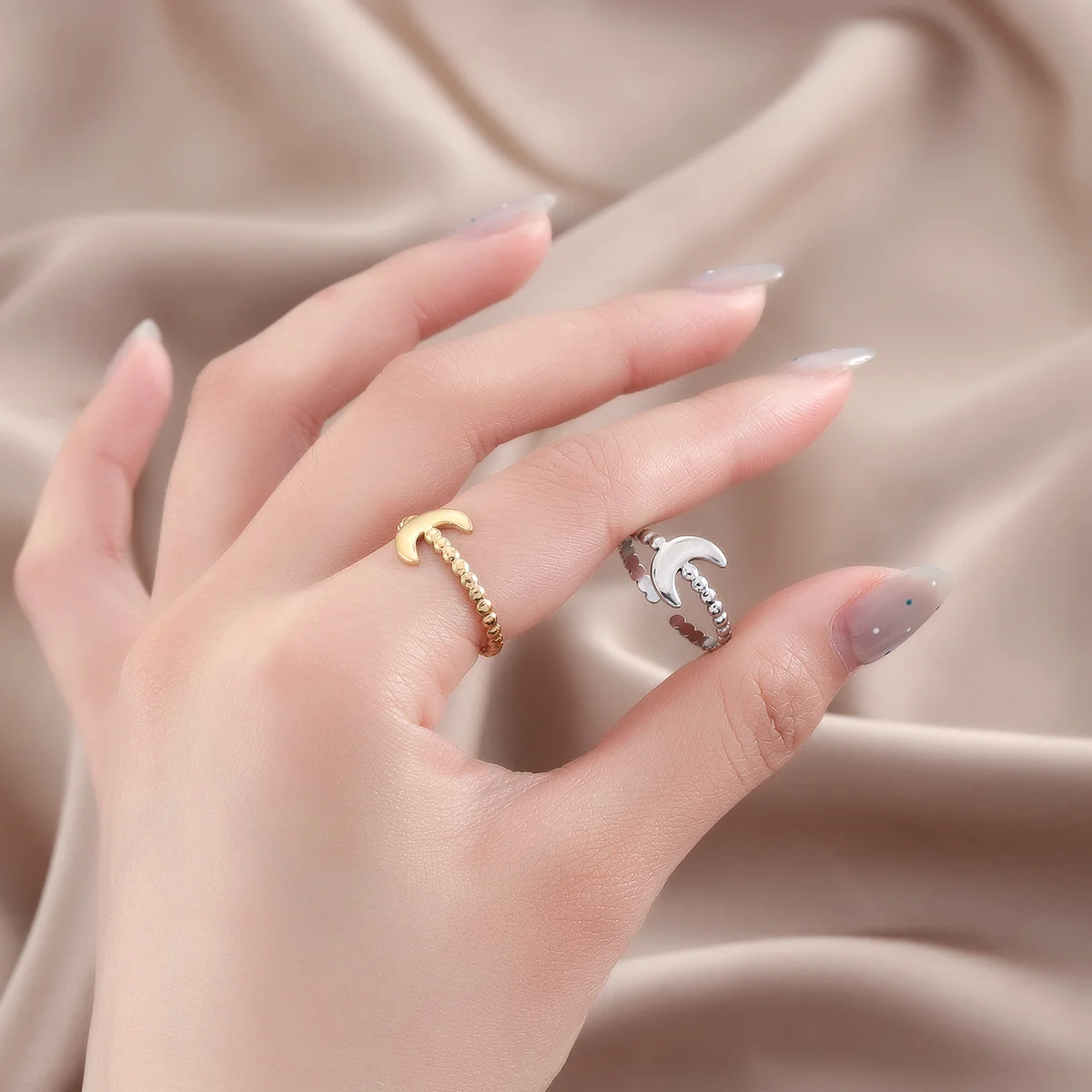 Light luxury moon gold-plated stainless steel ring, waterproof and non-fading heavy metal, with adjustable finger ring