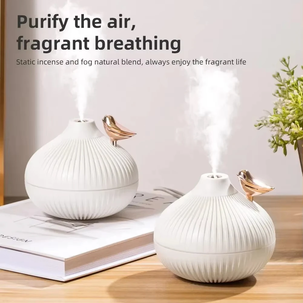 

Humidifier Scented Creative Onion Shape Can Do Night Light Quiet Sleep Desktop Office Air Conditioning Room Water Supply USB ﻿