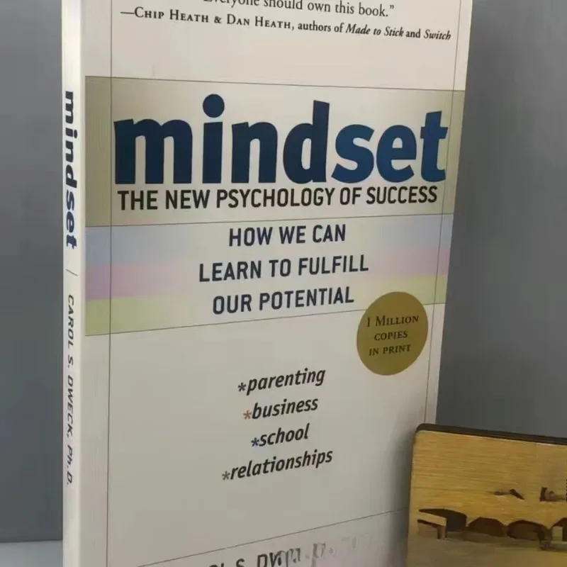

Mindset The New Psychology Of Success English Book Carol S. Dweck Вдохновляющая книга для иностранной литературы