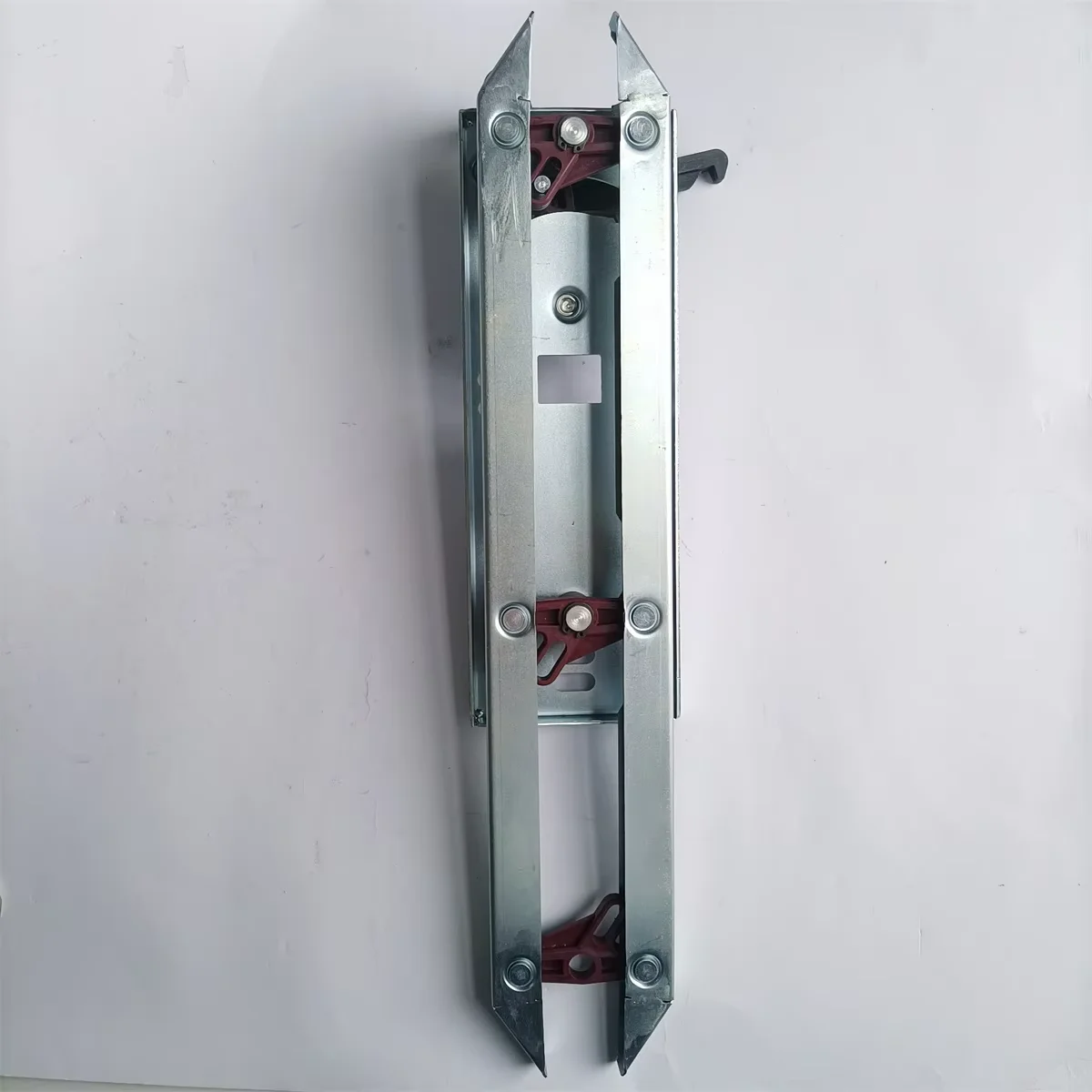 

Elevator Door Skate Left direction CSK-VF00CD000 Total Length 470mm Elevator spare parts lift spare parts
