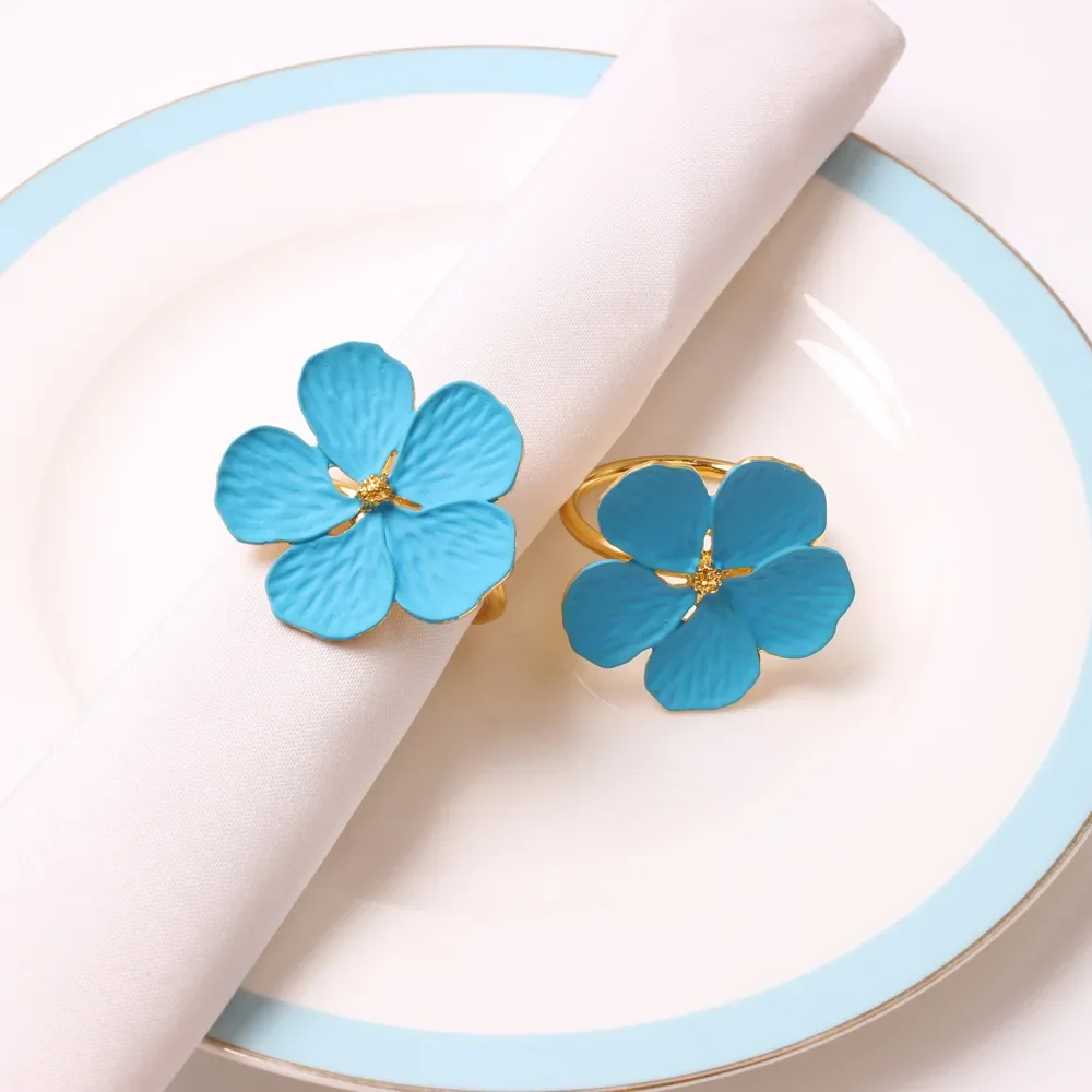 

4PCS Napkin Rings Flower Types Decoration Napkin Holder Plum Blossom Napkin Buckle for Hotel Parties Feast Dining Table