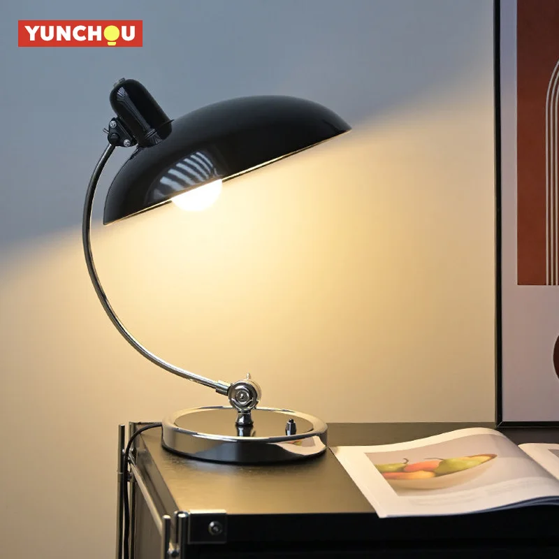 Modern Bauhaus Adju…