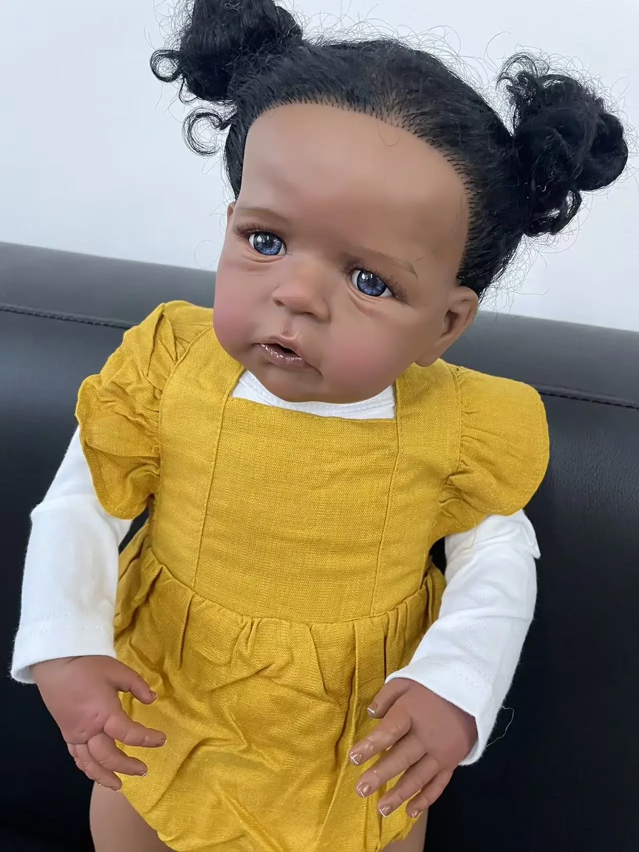 24inch Multiple Layers Painting Dark Skin Sandie Soft Cloth Body Lifelike Newborn Reborn Doll With Hand Root Curly Hair