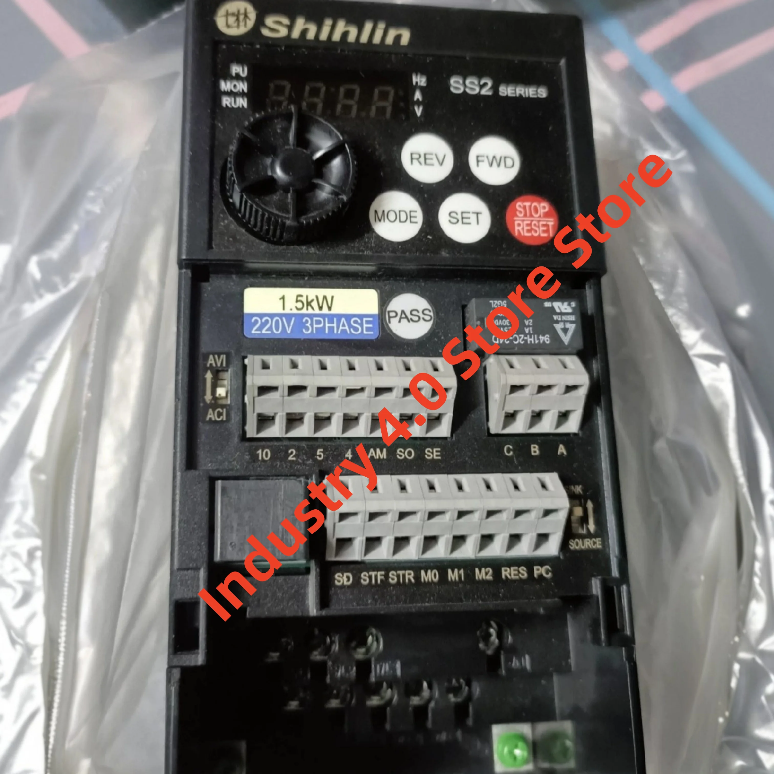 SS2-043-1.5K 380V 1.5KW marca conversor de frequência novo