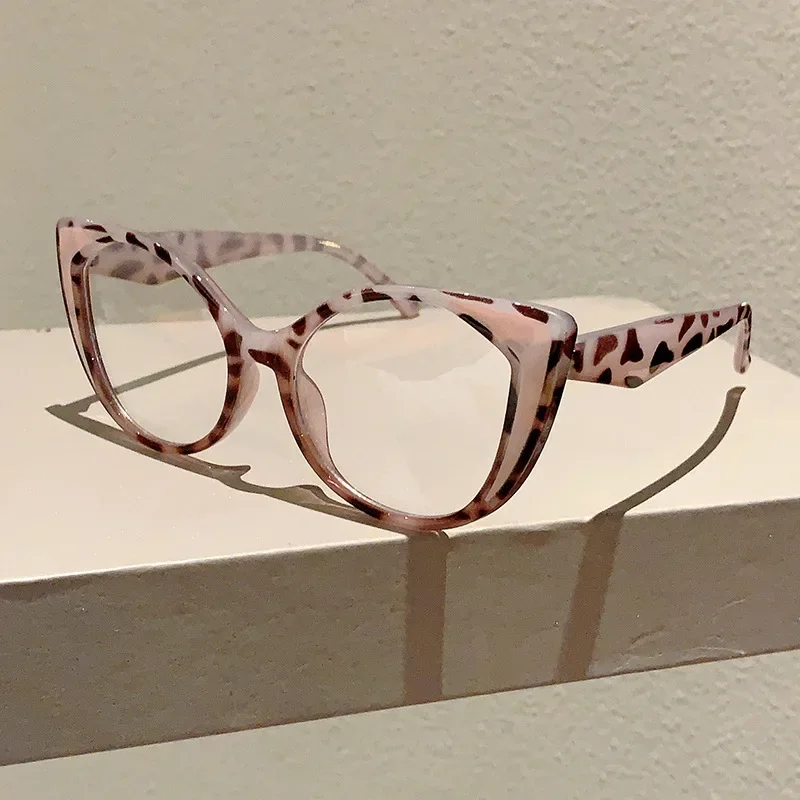 Anti Blue Light Glasses Women For Men Vintage Luxury Brand Designer Myopia Prescription Optical Pink Sexy Cat Eye Glasses Frames