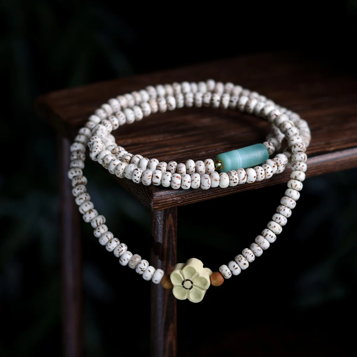 Triple Wrap Hainan Xingyue Bodhi Seed Bracelet with Peach Wood Flower and Twisted Agate for Women Gifts