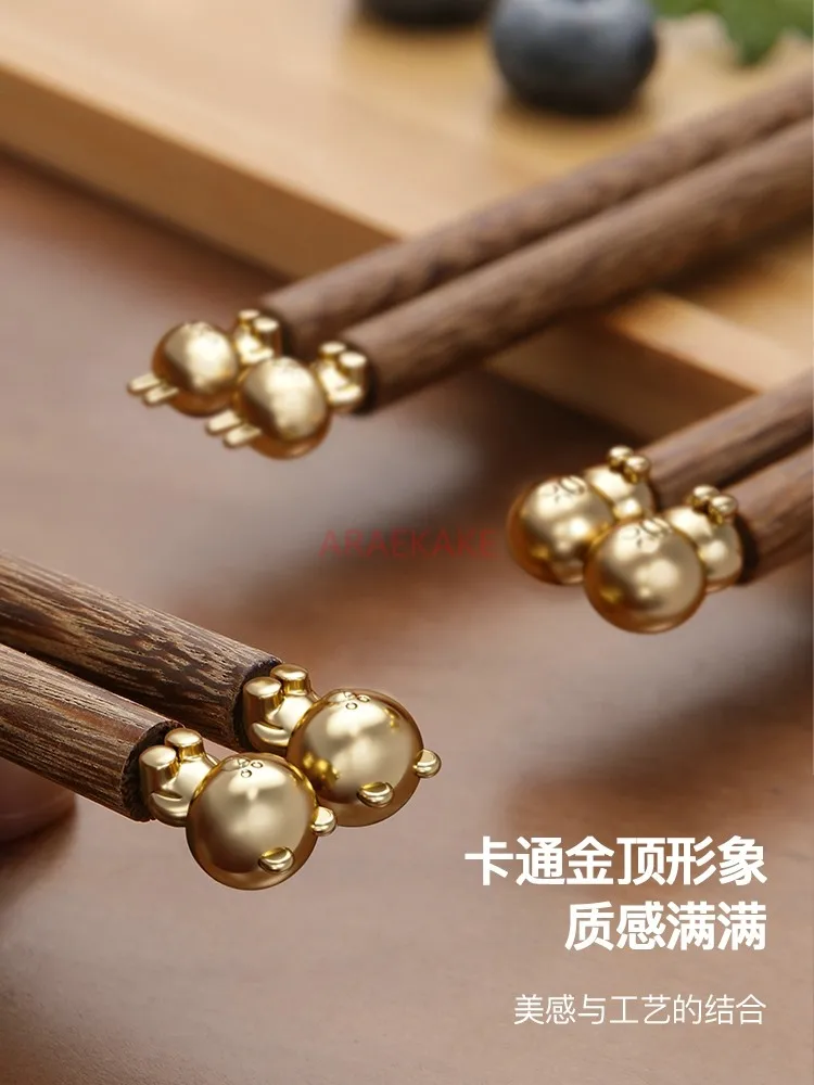 عيدان تناول الطعام الخشبية اللطيفة الكرتونية، صحية وصديقة للبيئة