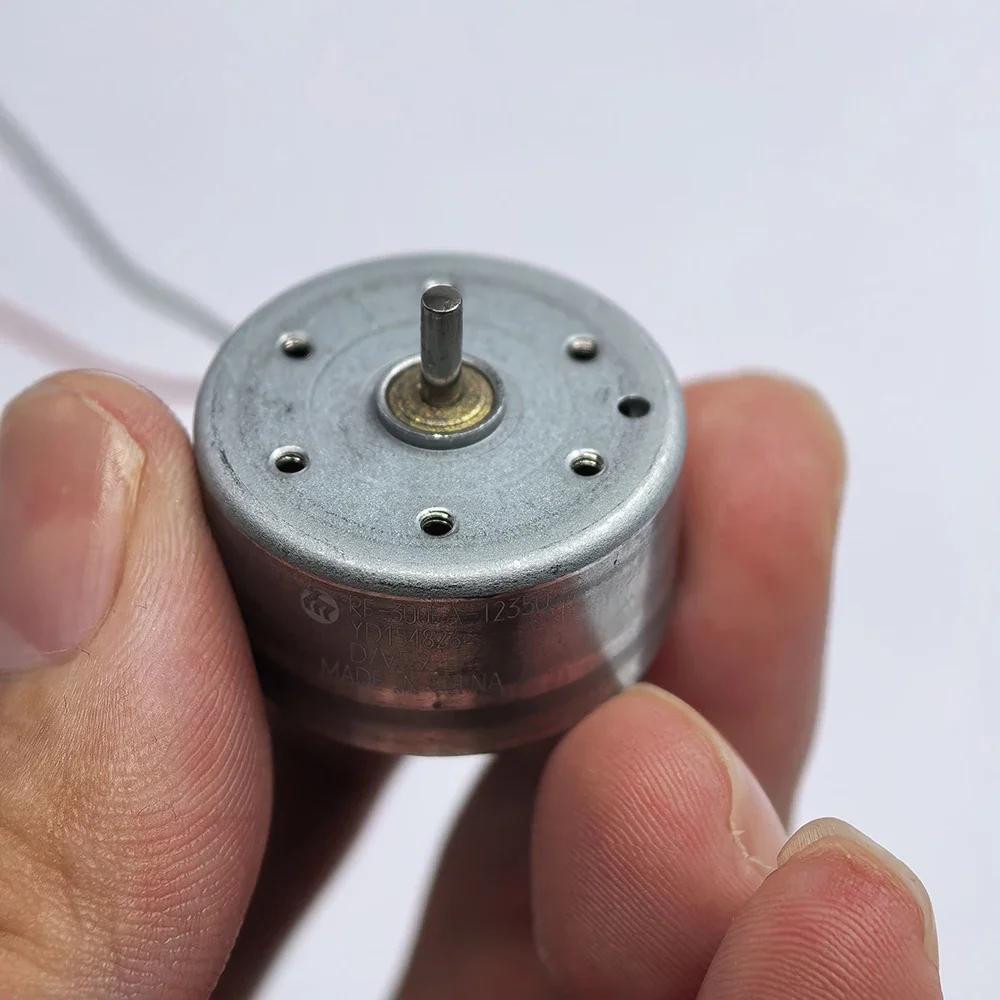 Japan Mabuchi RF-30…