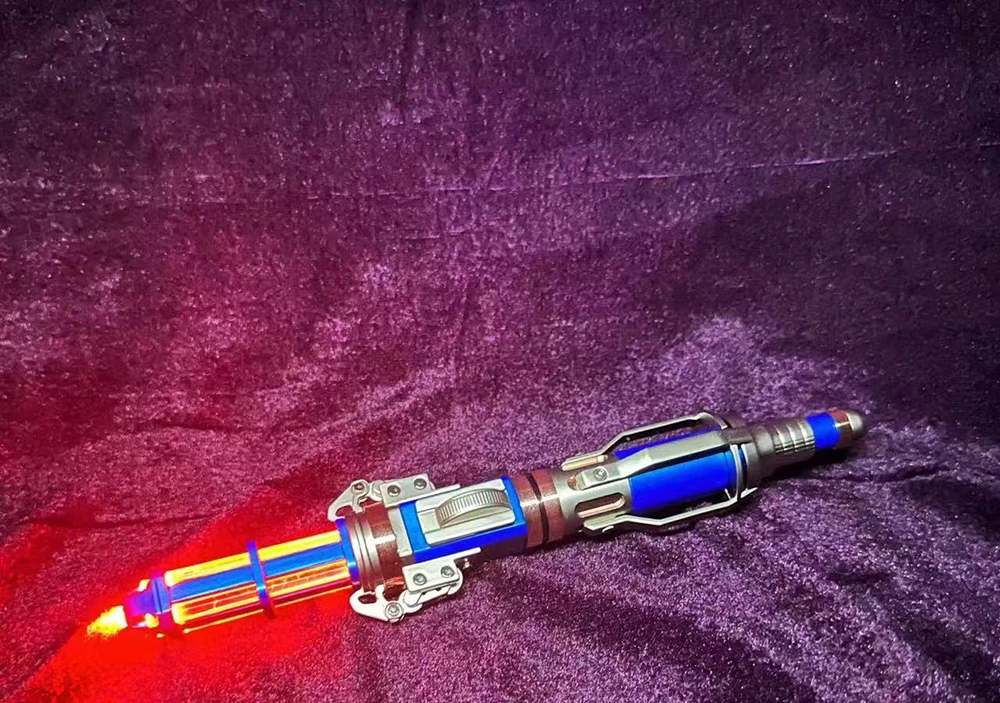 12th generation blue metal prop sonic screwdriver changes color and emits light