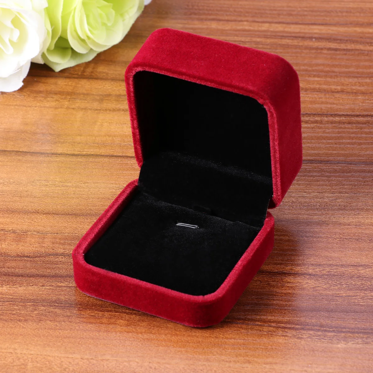 

Wine Red Jewelry Storage Organizer Box Durable Necklace Gift Box for Bracelet Watch Pendant Earrings Necklace Storage Organizer