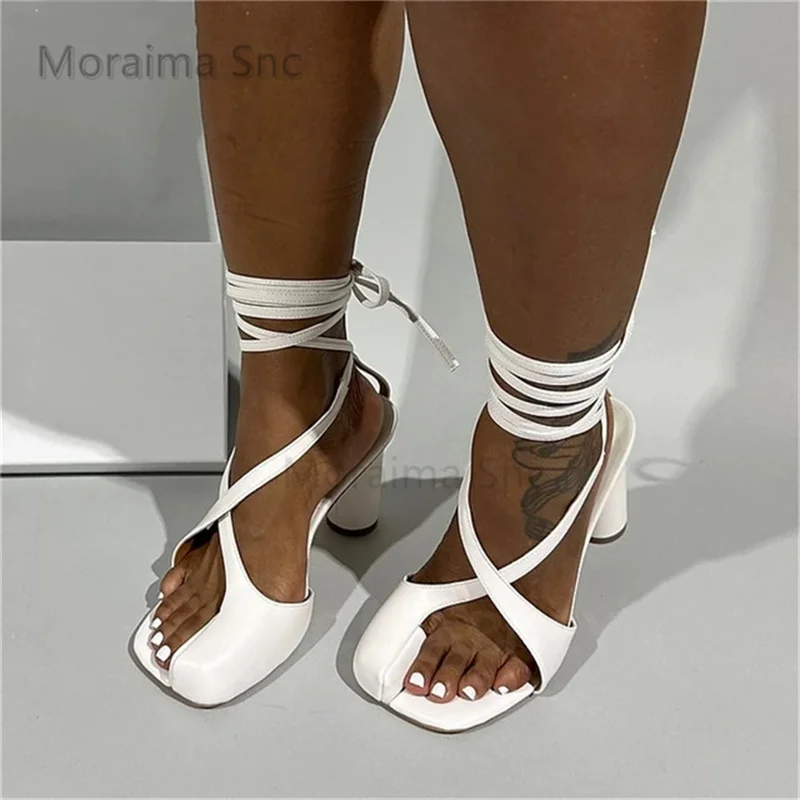 Tabi Toe Round Heels Sandals for Women Mixed Colors Leather Ankle Strappy Novelty High Heels Fashion Summer Split Toe Sandals