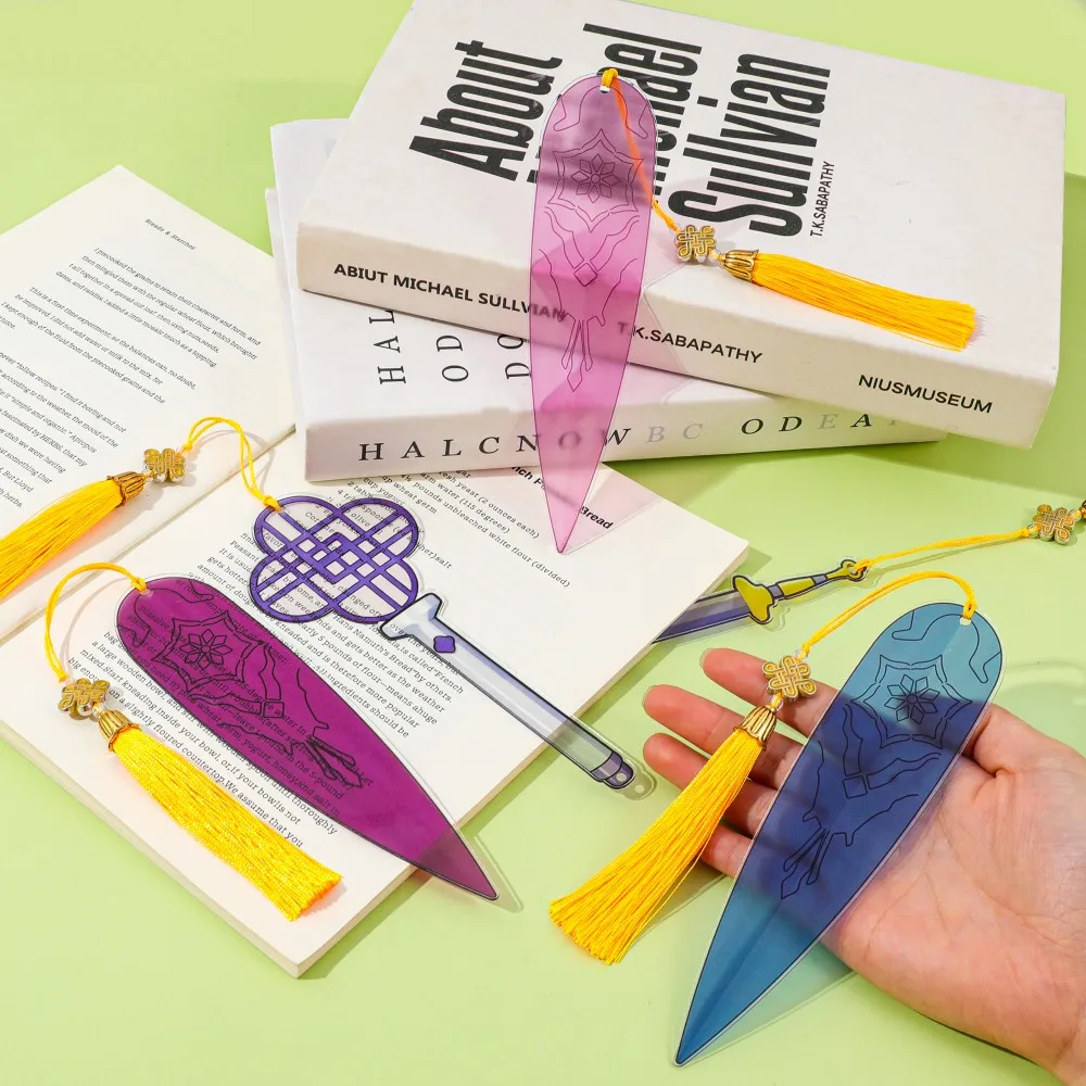 

Закладки в стиле аниме с традиционными китайскими элементами, с декоративным дизайном и желтыми кисточками