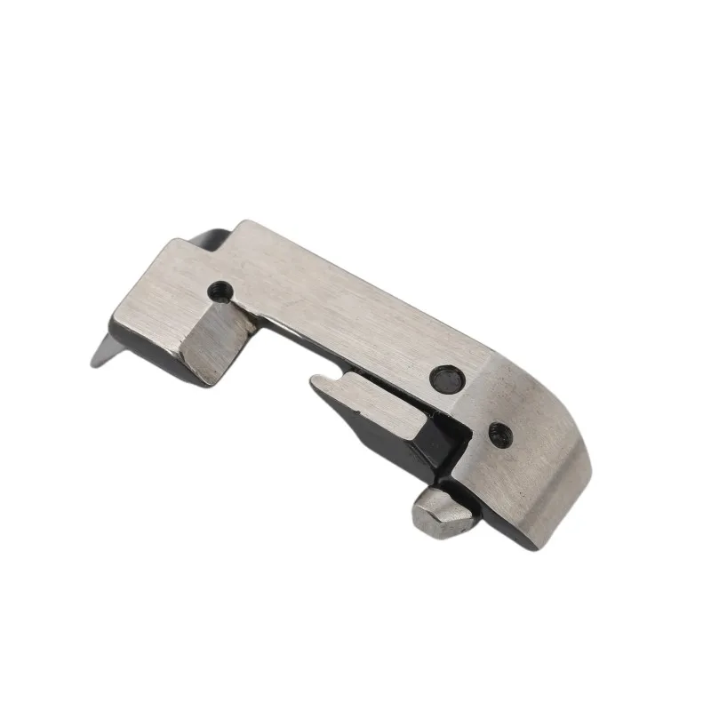 Industrial Sewing Machine Spare Parts Needle Plate 146730-001 For Brother Three Thread Overlock Machine 146730