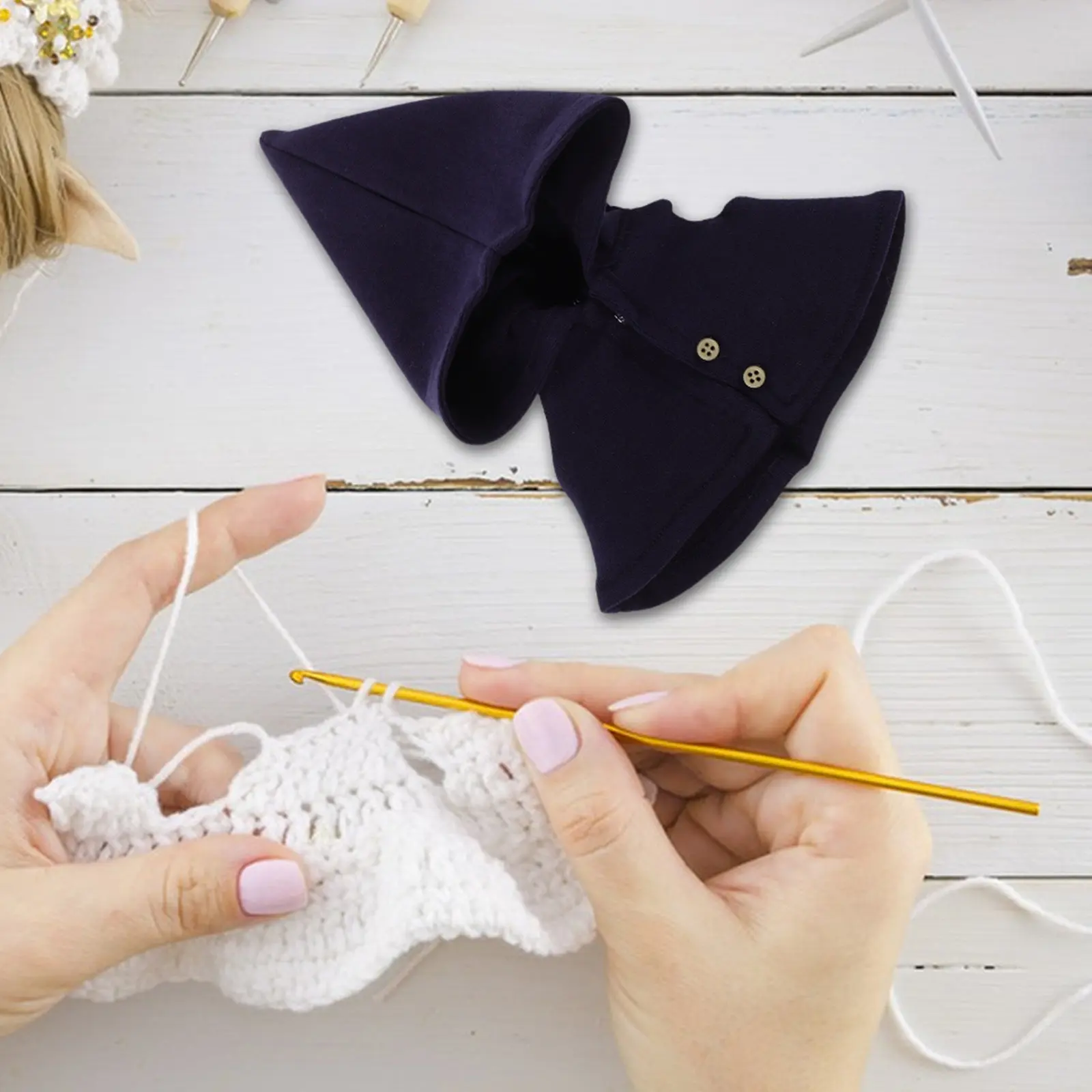 

2Pcs Wizard Cloak Mini Hooded Cape for Figures Costume Role Play Present Wizard Cape Costume Accessories