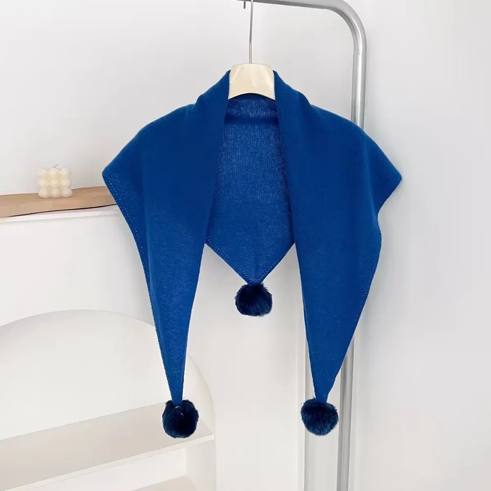 cachecol-triangular-quente-e-elegante-tecido-macio-de-cor-pura-cachecol-de-inverno-para-mulheres