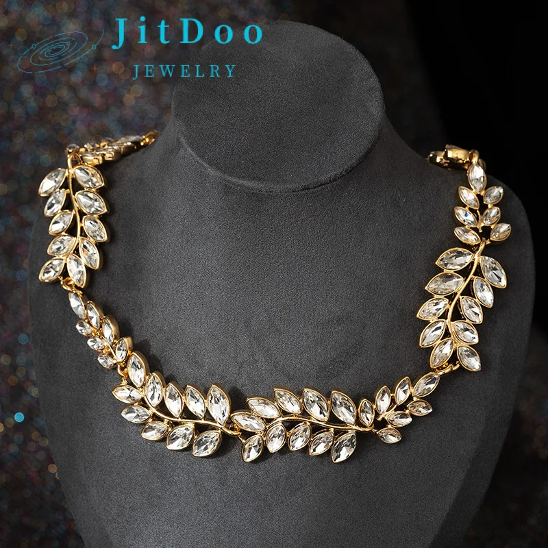 JitDoo Vintage Leaves Emerald Fashion Plated Gold Luxury Personality Clavicle Chain Earrings for Women Valentine’s Day Gift