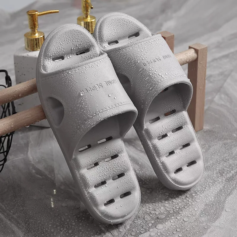 

Летние унисекс тапочки 2026 из ЭВА с нескользящей мягкой подошвой, быстросохнущие, для душа и дома, для мужчин и женщин, с перфорацией