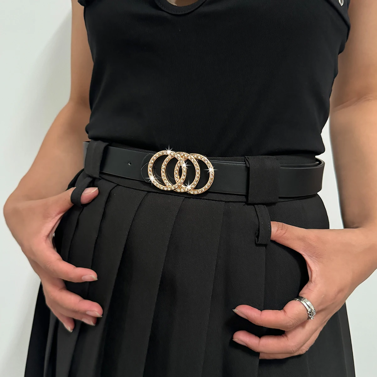 Luxury PU Leather Designer Waistband with Three Ring Alloy Buckle Decoration Belts for Women's Trendy and Versatile Belt