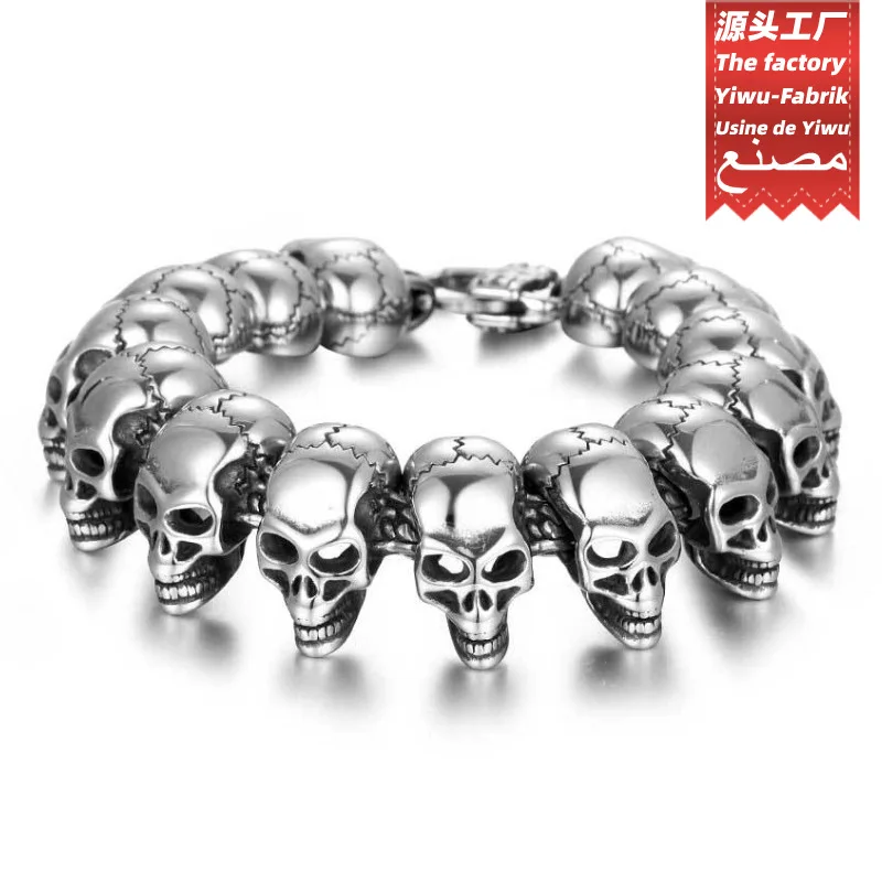 

Men's Punk Skull Bracelet, Retro Street Fashion Bangle, Smooth Surface Buckle Design, Trendy Gothic Casual Jewelry Accessories