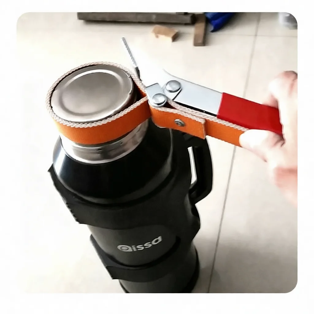 Universal Belt Oil Filter Wrench Automotive Engine Maintenance Tool Red Alloy Adjustable Spanner For Easy Oil Change Removal