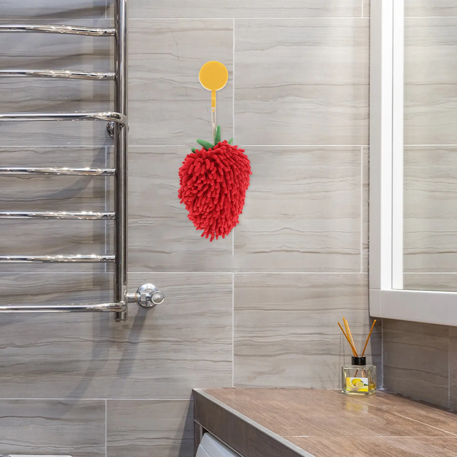 2Pcs Creative Strawberry Chenille Ball Hand Towels for Kitchen Bathroom Hanging Space Saving Quick Dry Absorbent Household