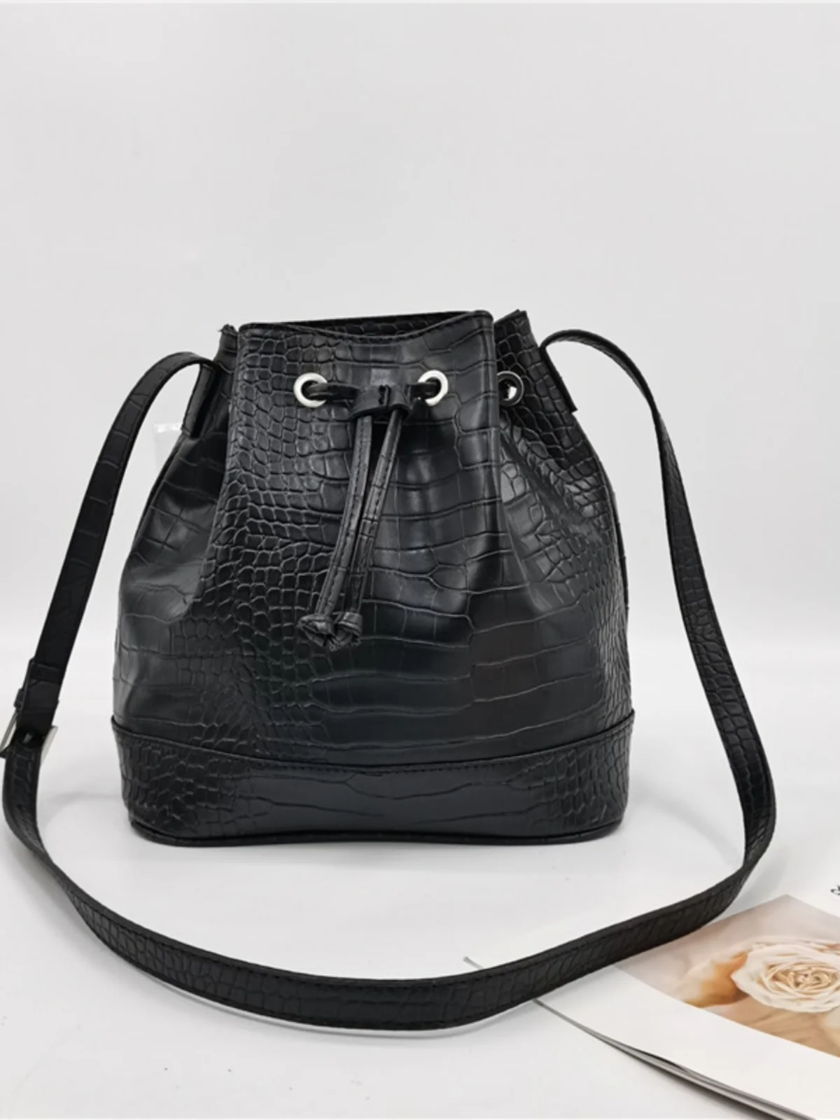 

Большая сумка-ведро Capaci, женская сумка через плечо, дизайн Dstring Switch, модная осенне-зимняя сумка