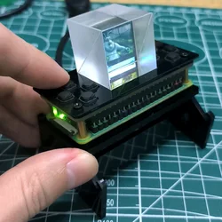 Raspberry Pi LCD 3D Ekran Şeffaf Holografik projektör Ekranı Refraktif Prizma Oyunu Mini TV Raspberry Pi Sıfır