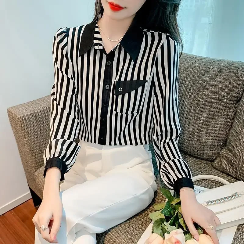 

New Summer KPOP Fashion Style Sweat Loose Casual Office Lady Women's Shirt Striped Knitting Button V Neck Long Sleeve Tops L202