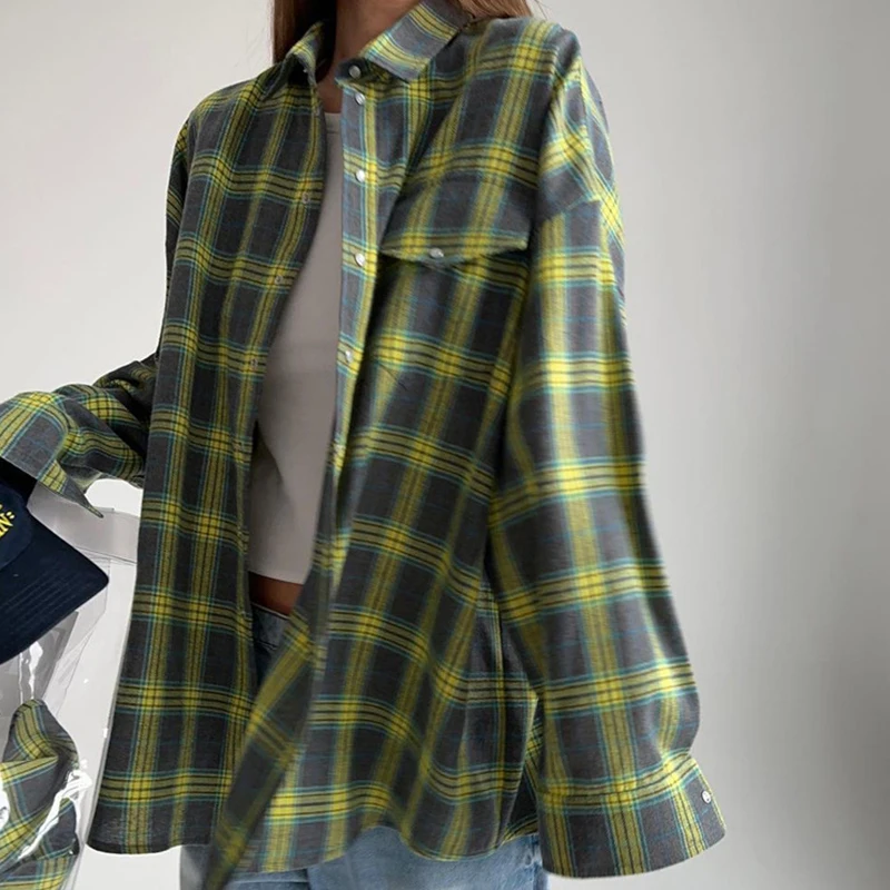 Spring Autumn Women's Lapel Elegant Loose Fitting Plaid Long Sleeved Pocket Shirt