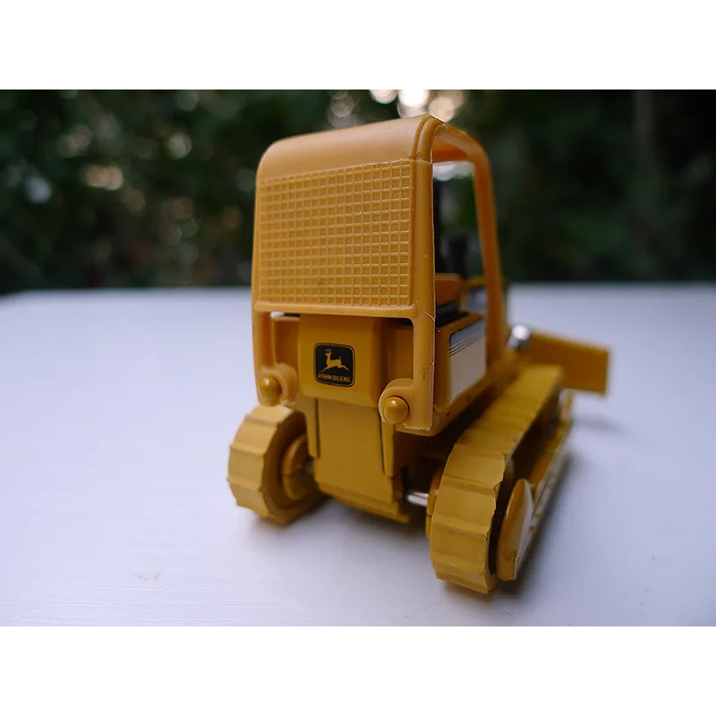 Diecast ERTL 1:64 Scale Bulldozer Alloy Car Model Collectible Toy Gift Souvenir Display Ornament