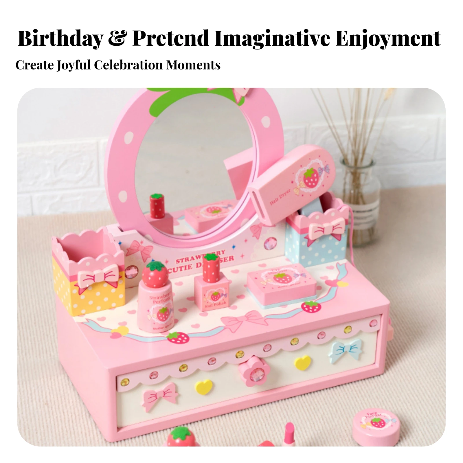 ensemble-de-coiffeuse-en-bois-motif-fraise-accessoires-miniatures-style-dessin-anime