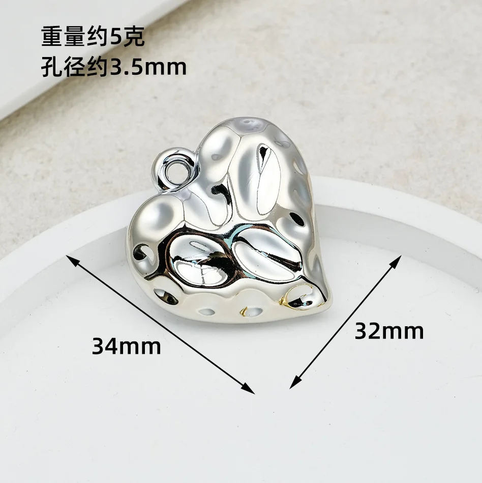 Trendy Jewelry Findings UV Coated Colors Love Heart Necklace Pendants Ornament Accessories Charms Material 34*32*11mm 50pcs